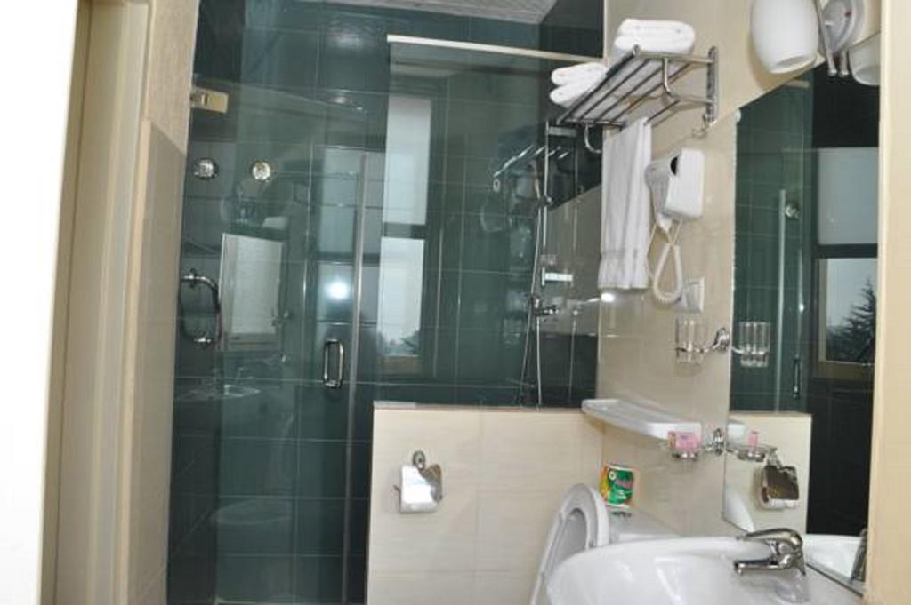 Addis Regency Hotel Εξωτερικό φωτογραφία