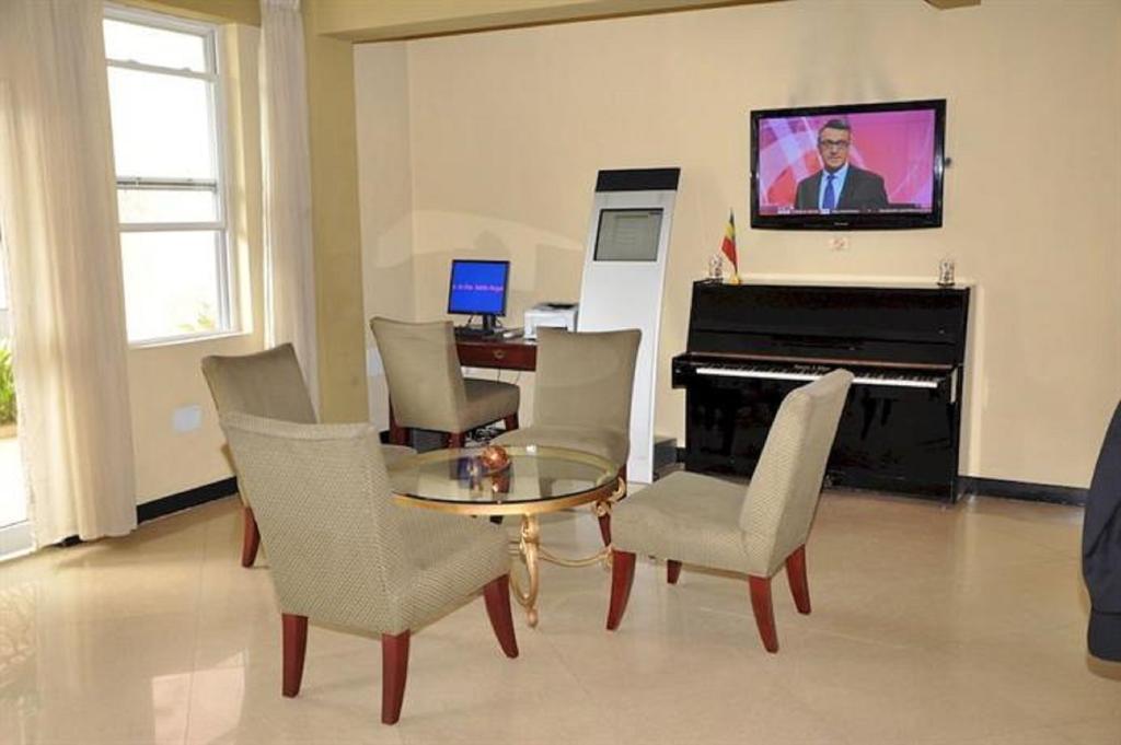 Addis Regency Hotel Εξωτερικό φωτογραφία